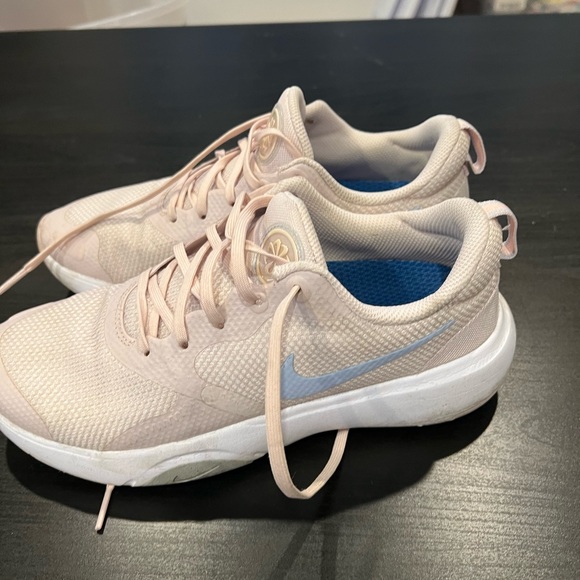 Nike Runners - Picture 3 of 3